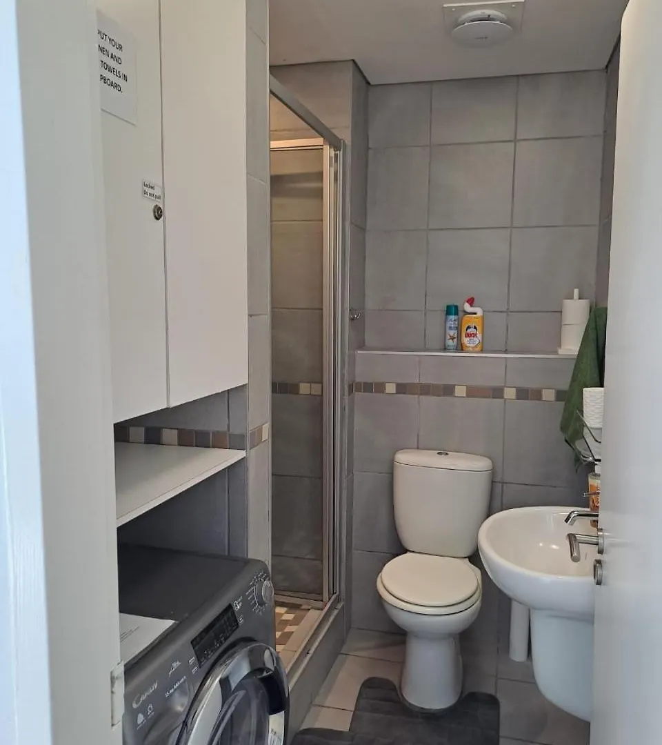 Apartment Seaside Village, B21 Big Bay, Cape Town
